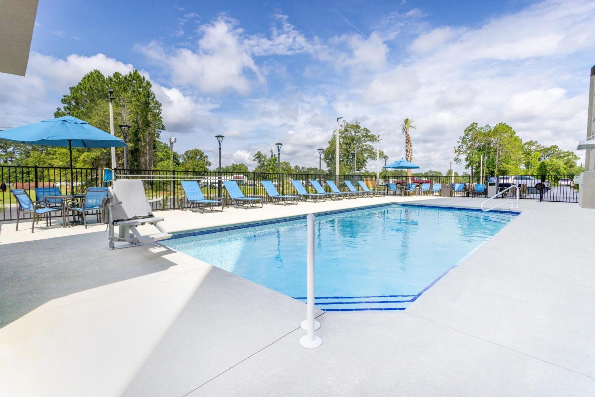 La Quinta Inn & Suites By Wyndham Valdosta Eksteriør bilde